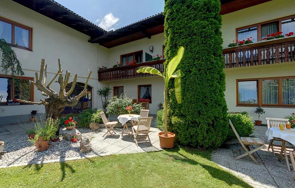 Beautyfarm Landhaus Servus Velden am Wörthersee Zewnętrze zdjęcie