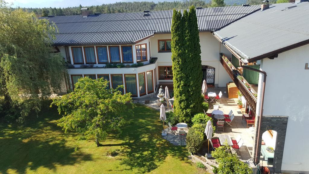 Beautyfarm Landhaus Servus Velden am Wörthersee Zewnętrze zdjęcie